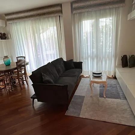 Lni Via Mentana 7 Apartment *